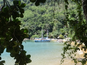 the tranquil cove of Praia Pousa